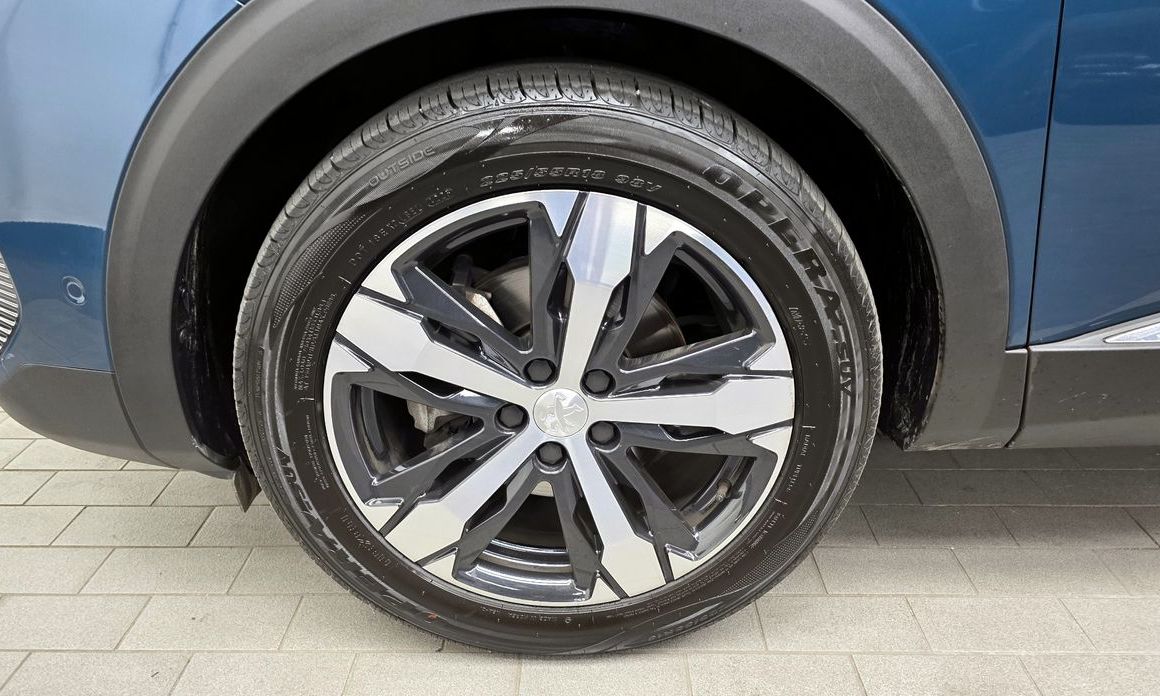 Peugeot 5008 2022