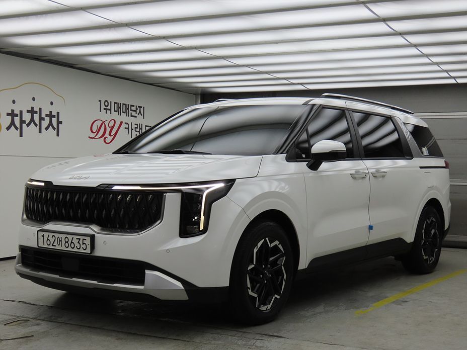 Kia Canival 2024