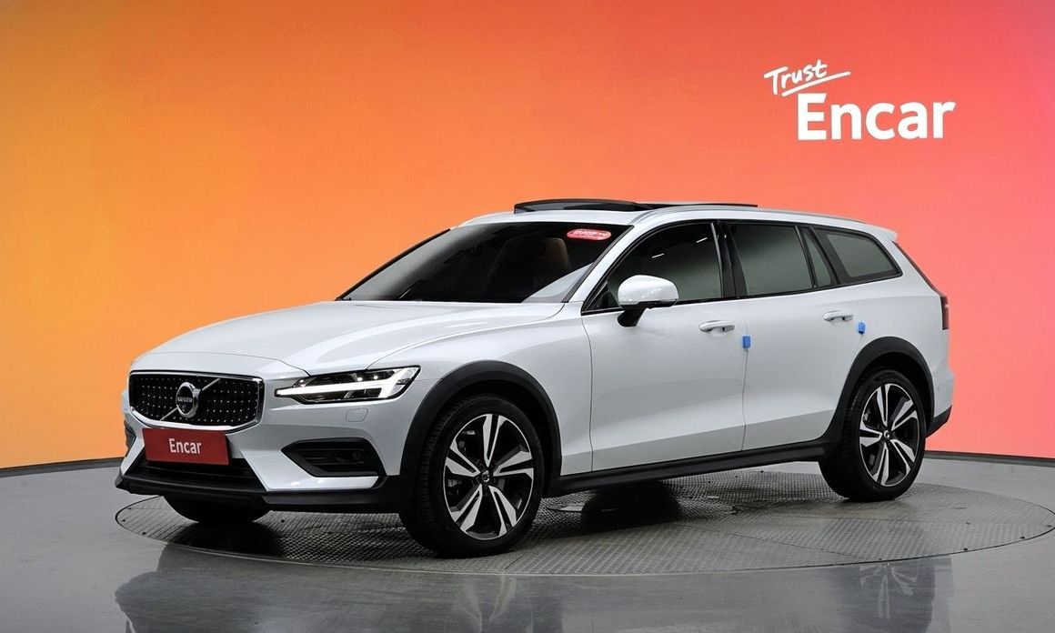Volvo V60 2021