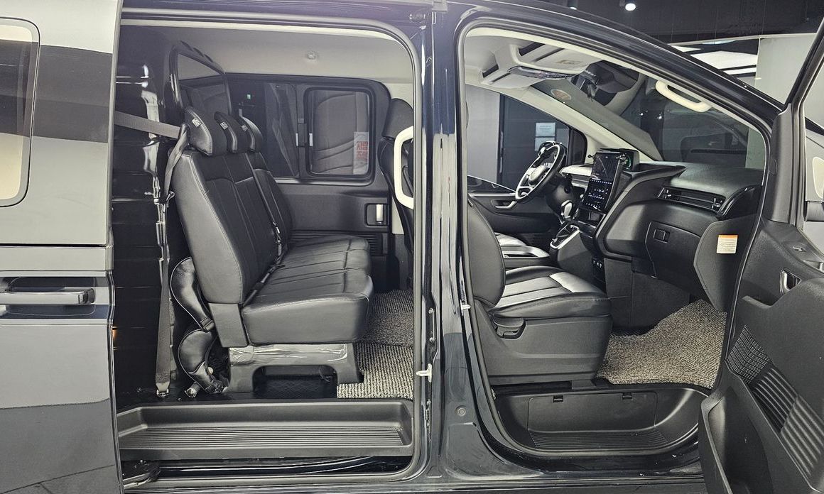 Hyundai Staria 2025