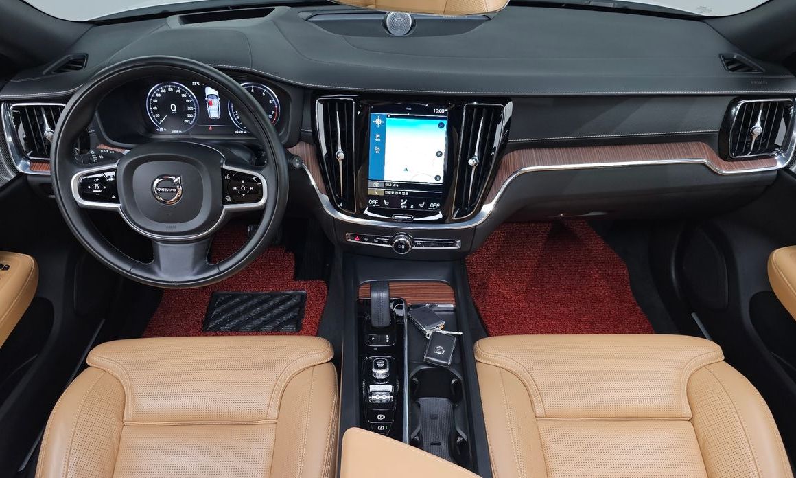 Volvo V60 2021