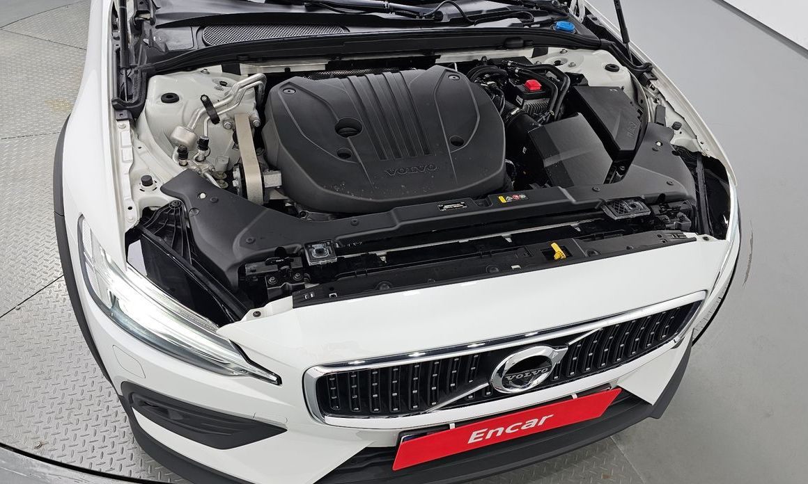 Volvo V60 2021