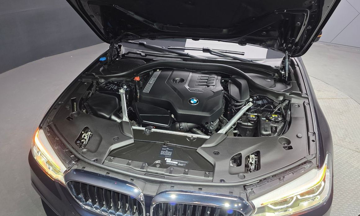 BMW 5-Series 2020