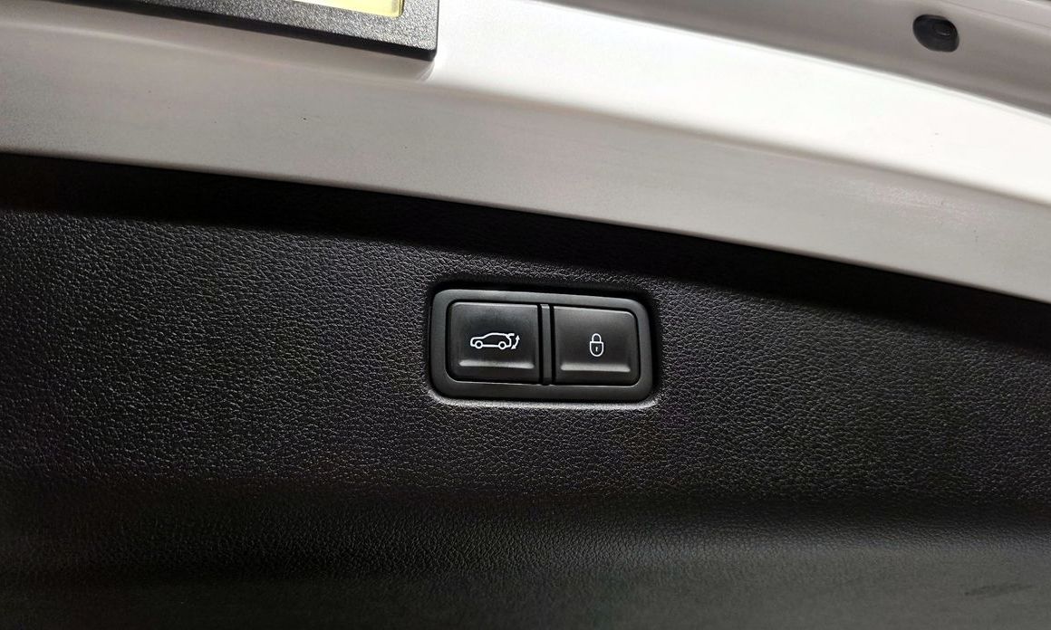 Genesis GV70 2023