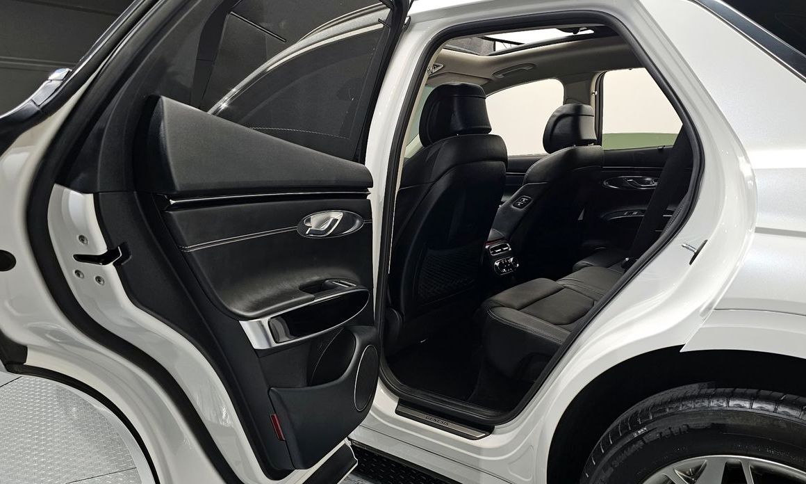 Genesis GV70 2023