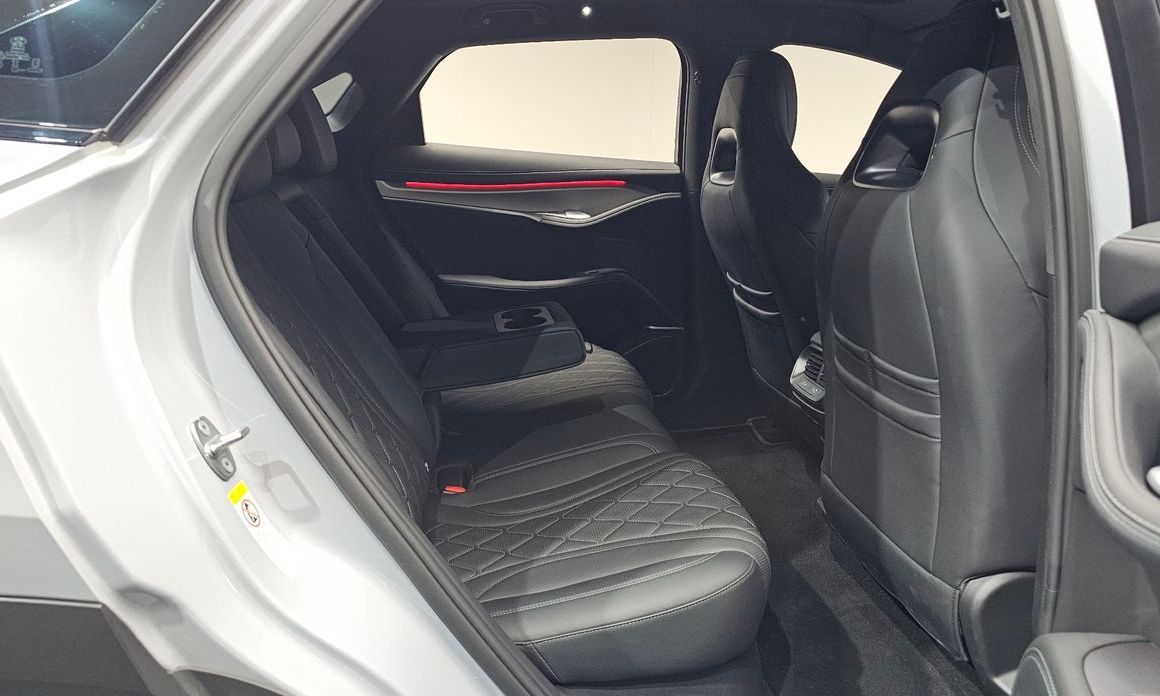 BYD Sealion 7  2026