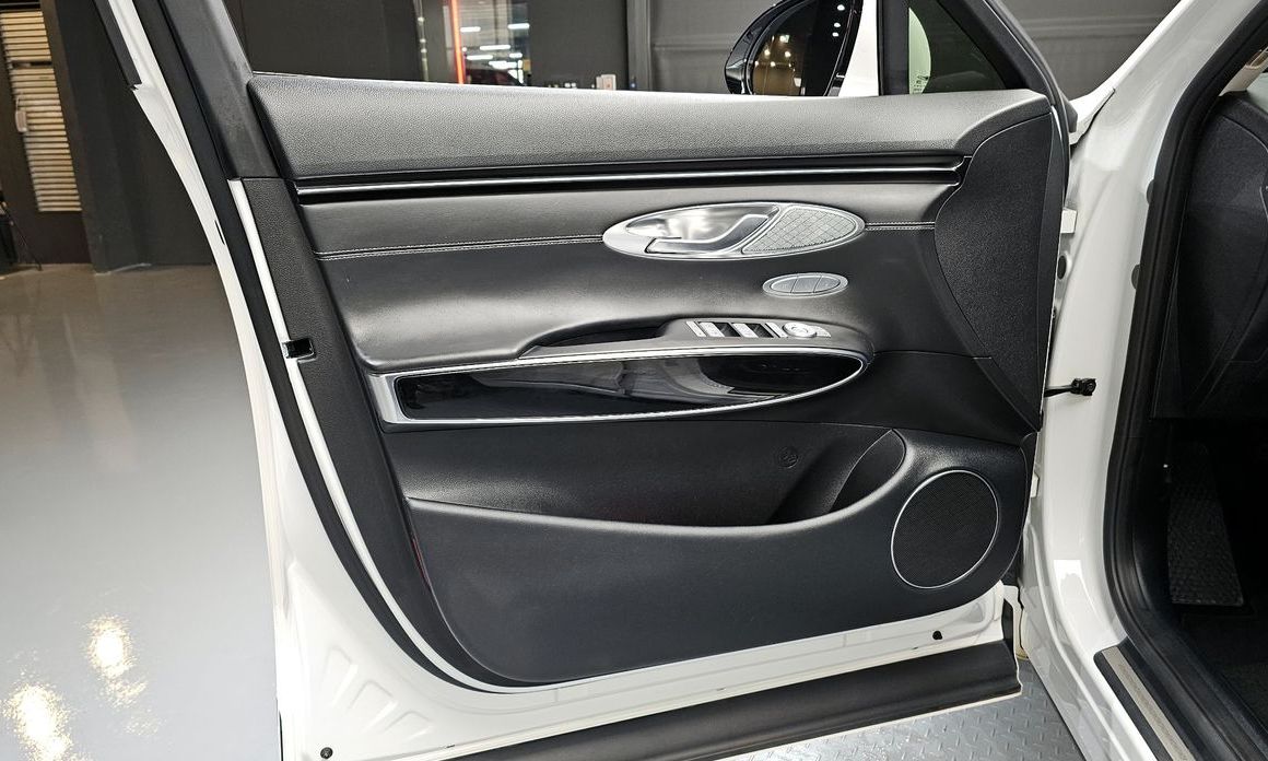 Genesis GV70 2023