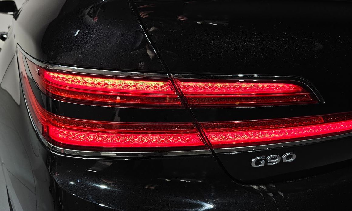 Genesis G90 2020