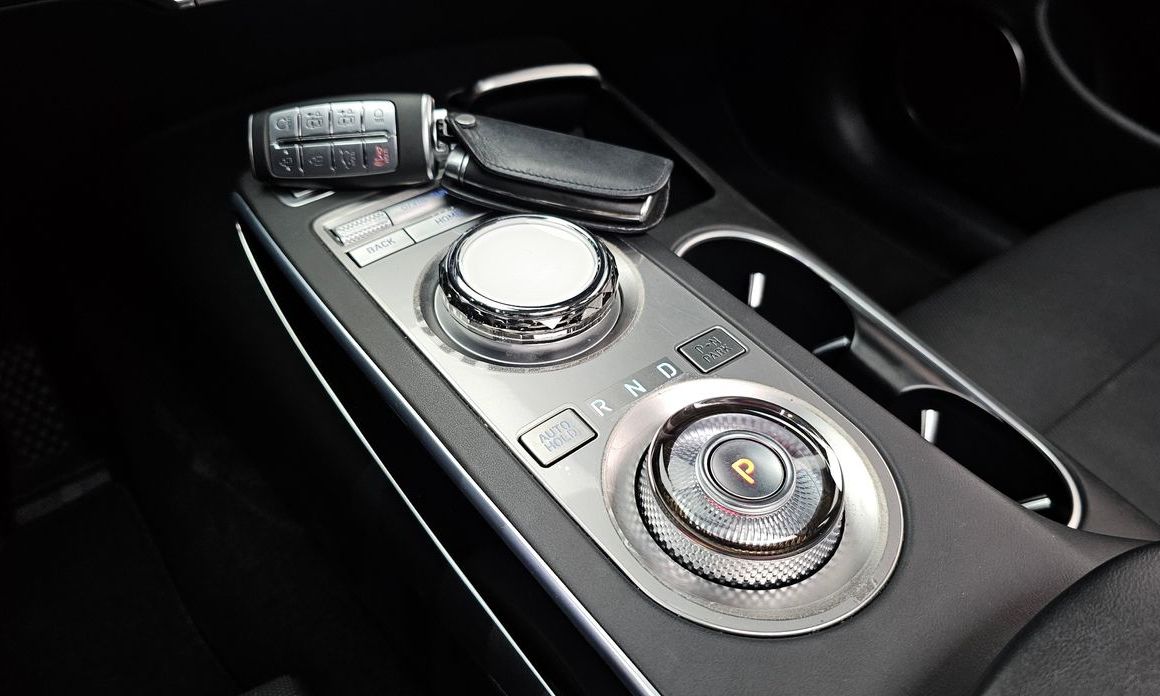 Genesis GV70 2023