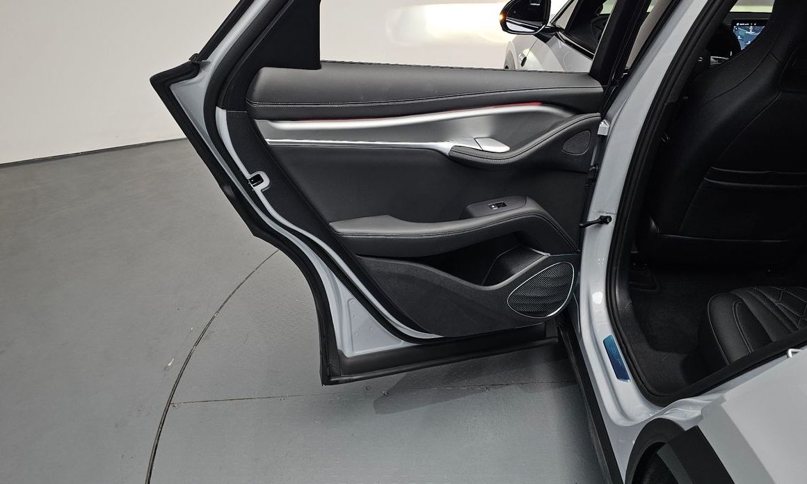 BYD Sealion 7  2026