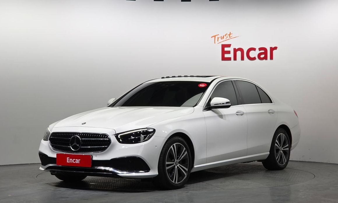 Mercedes-Benz E-Class 2021