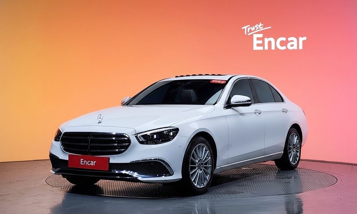 Mercedes-Benz E-Class 2021