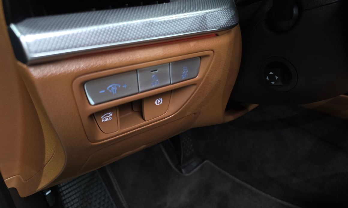 Genesis G80 2023