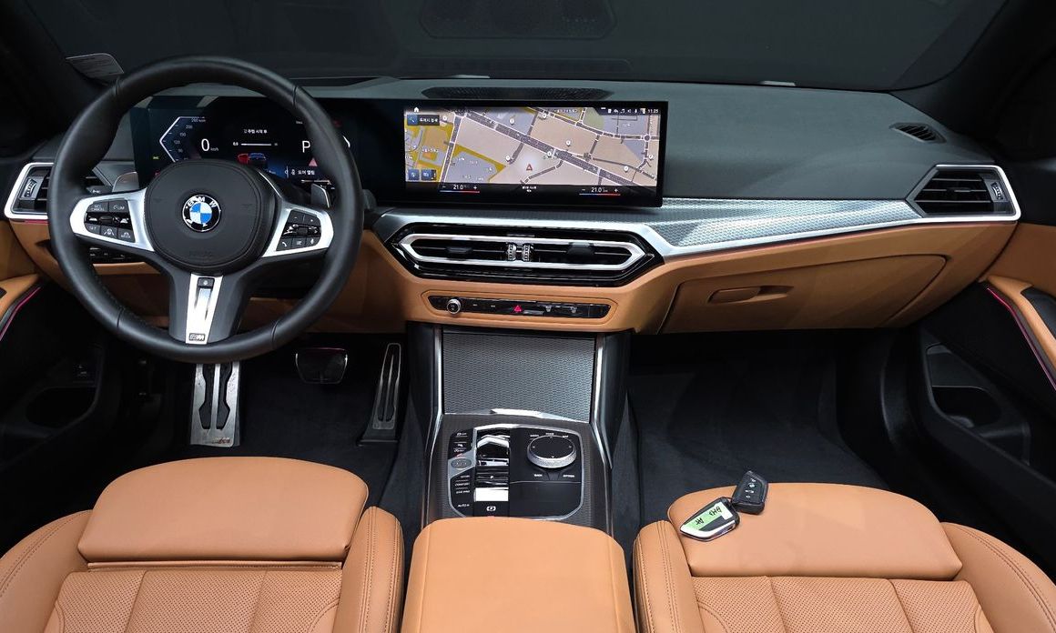 BMW 3-Series 2023