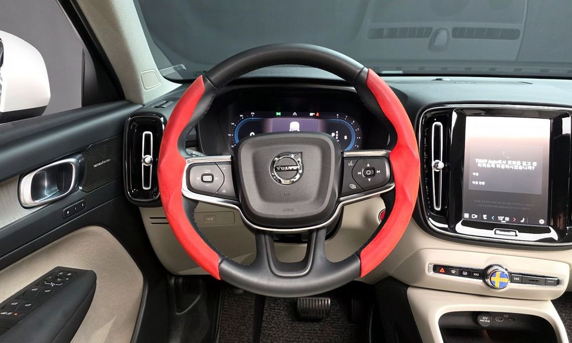 Volvo XC40 2023