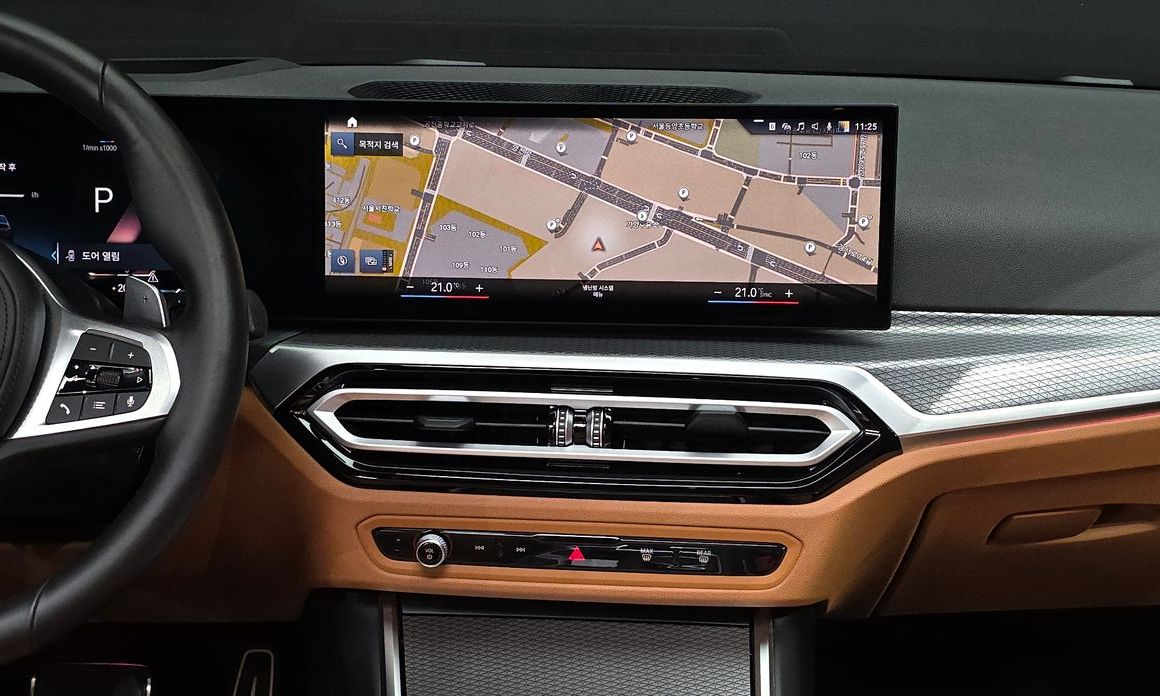 BMW 3-Series 2023