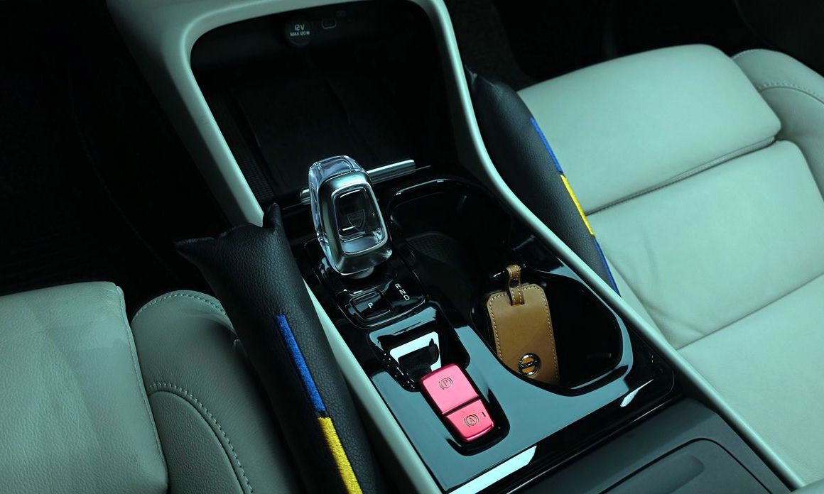 Volvo XC40 2023