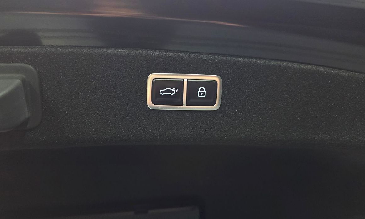 Genesis G80 2023