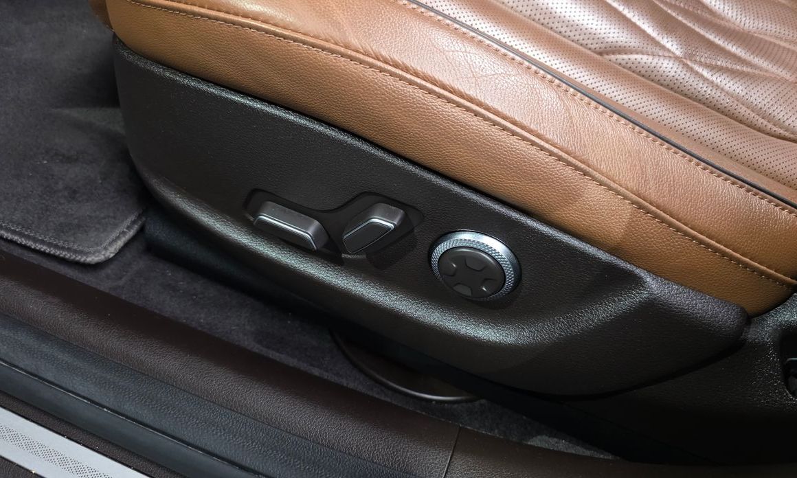 Genesis G80 2023