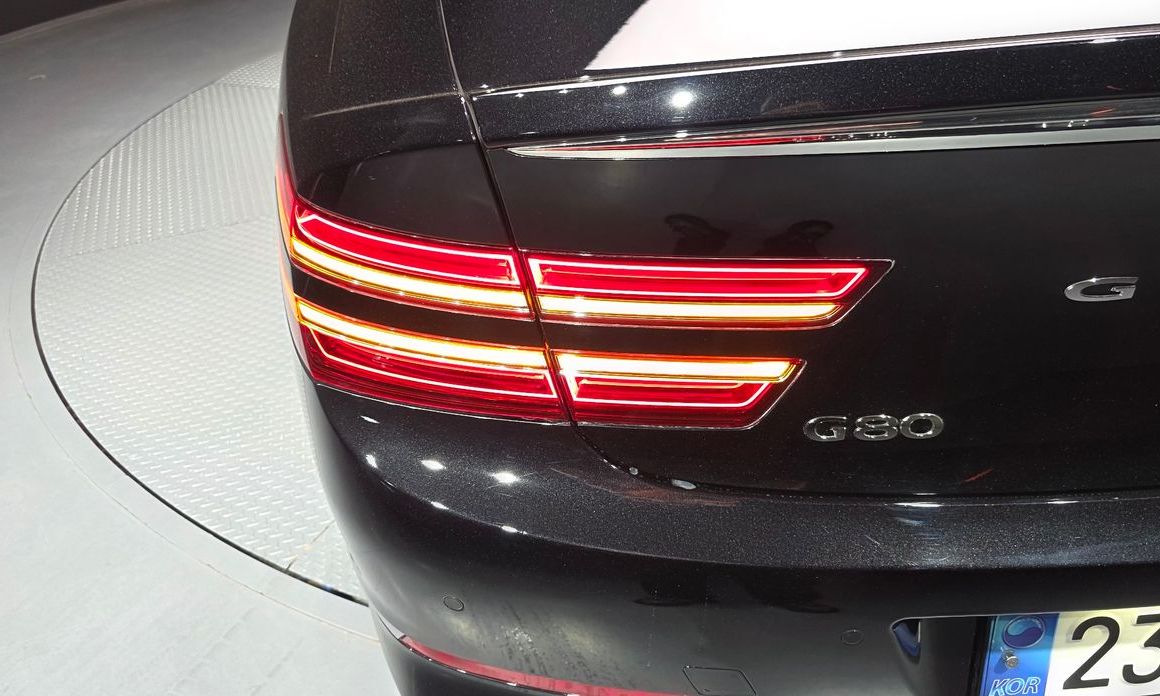 Genesis G80 2023