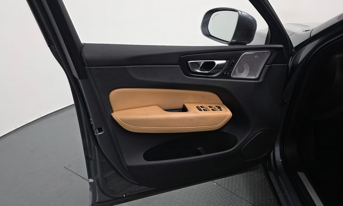 Volvo XC60 2021