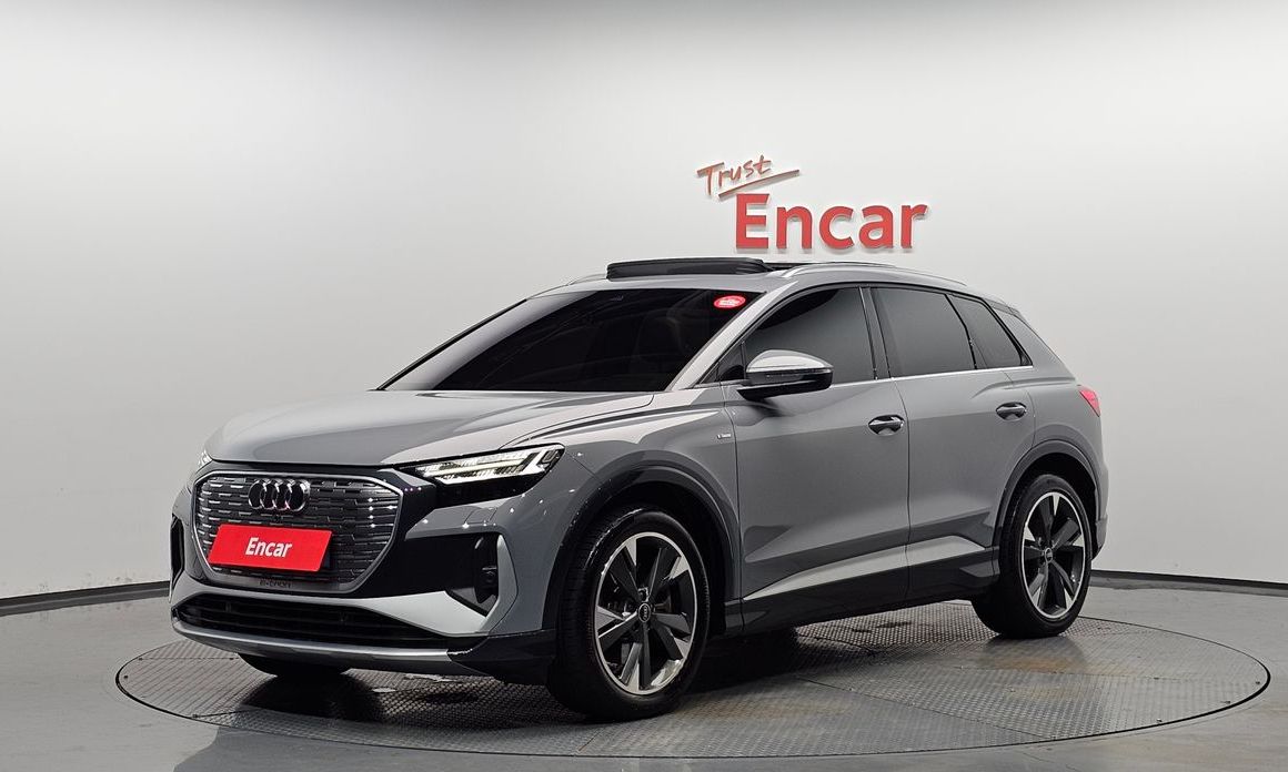 Audi Q4 e-tron 2023