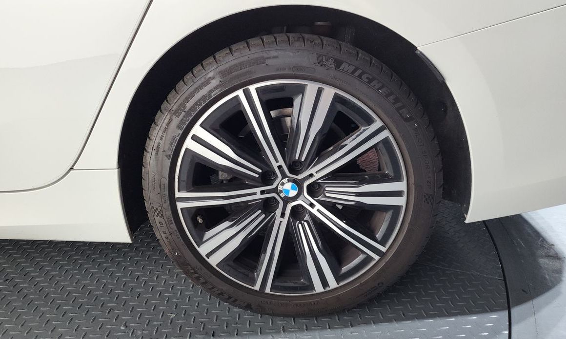 BMW 3-Series 2025