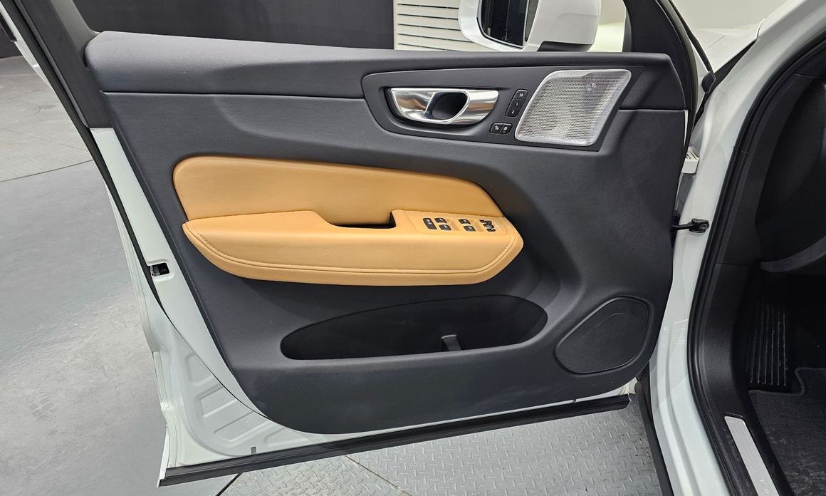 Volvo XC60 2023