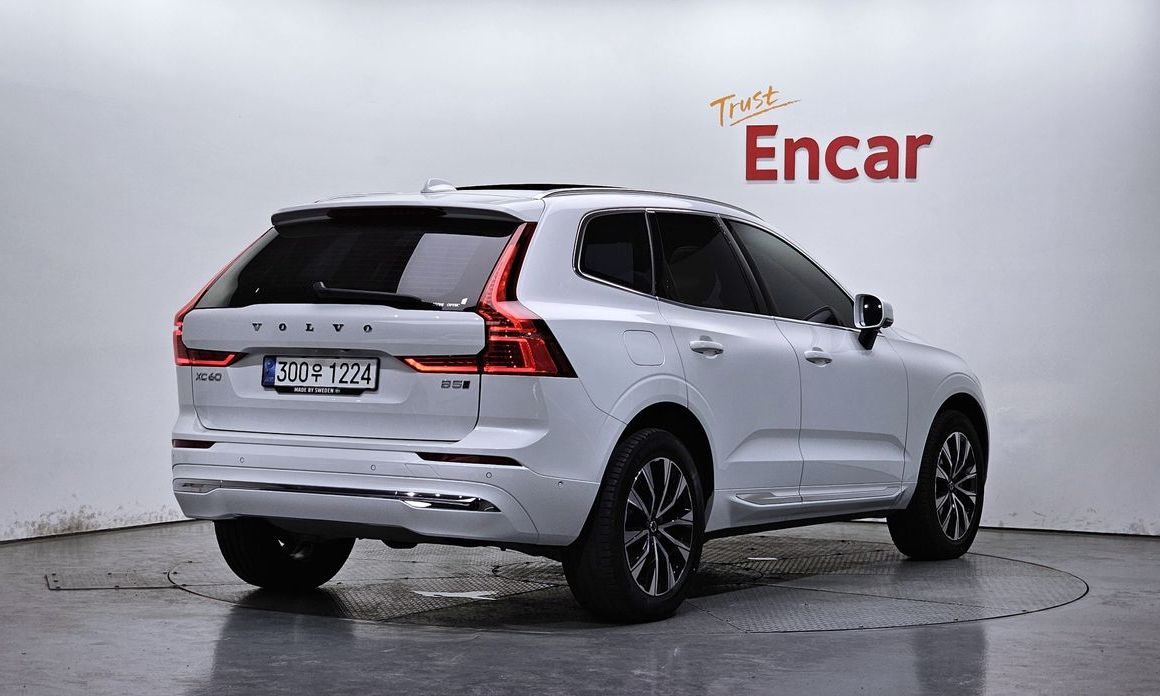Volvo XC60 2023
