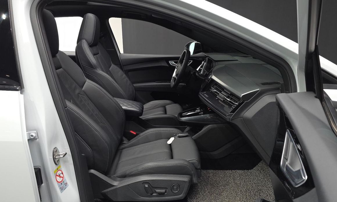 Audi Q4 e-tron 2023