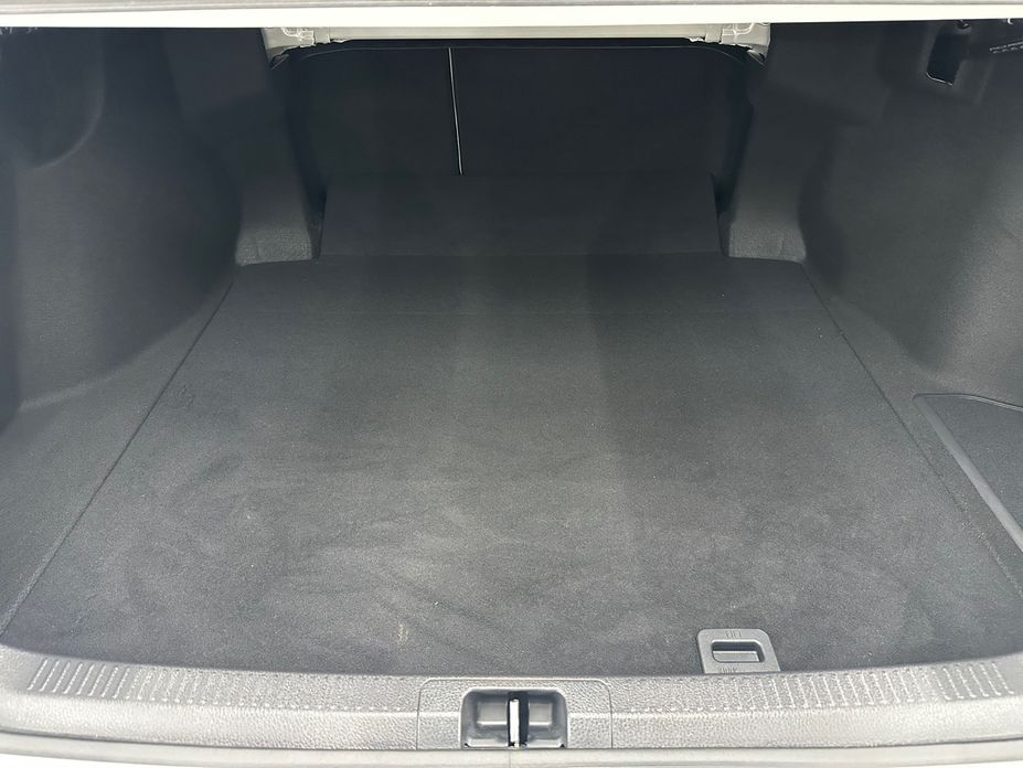 Toyota Camry 2025