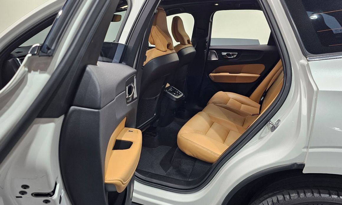 Volvo XC60 2023