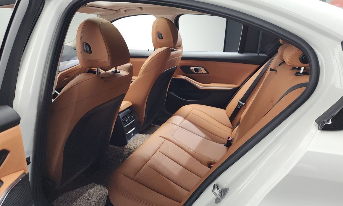 BMW 3-Series 2025