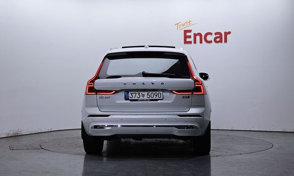 Volvo XC60 2023