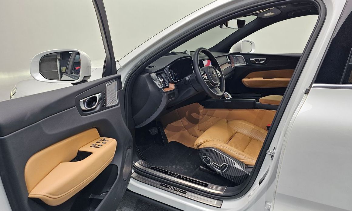 Volvo XC60 2023