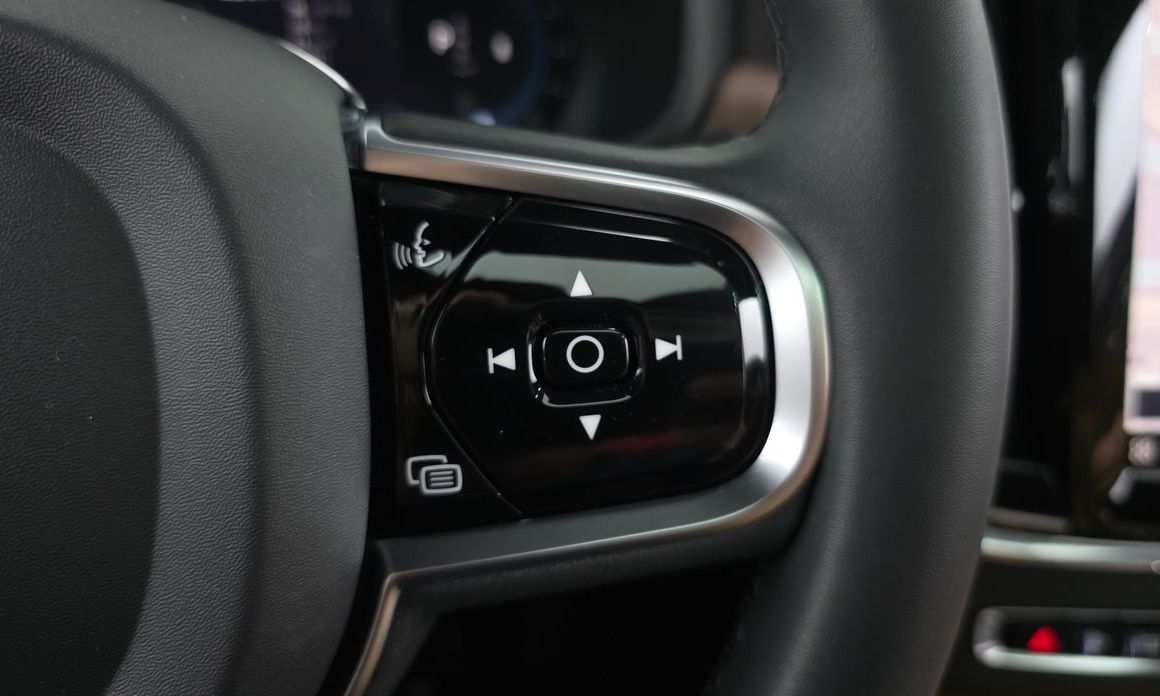 Volvo S90 2023
