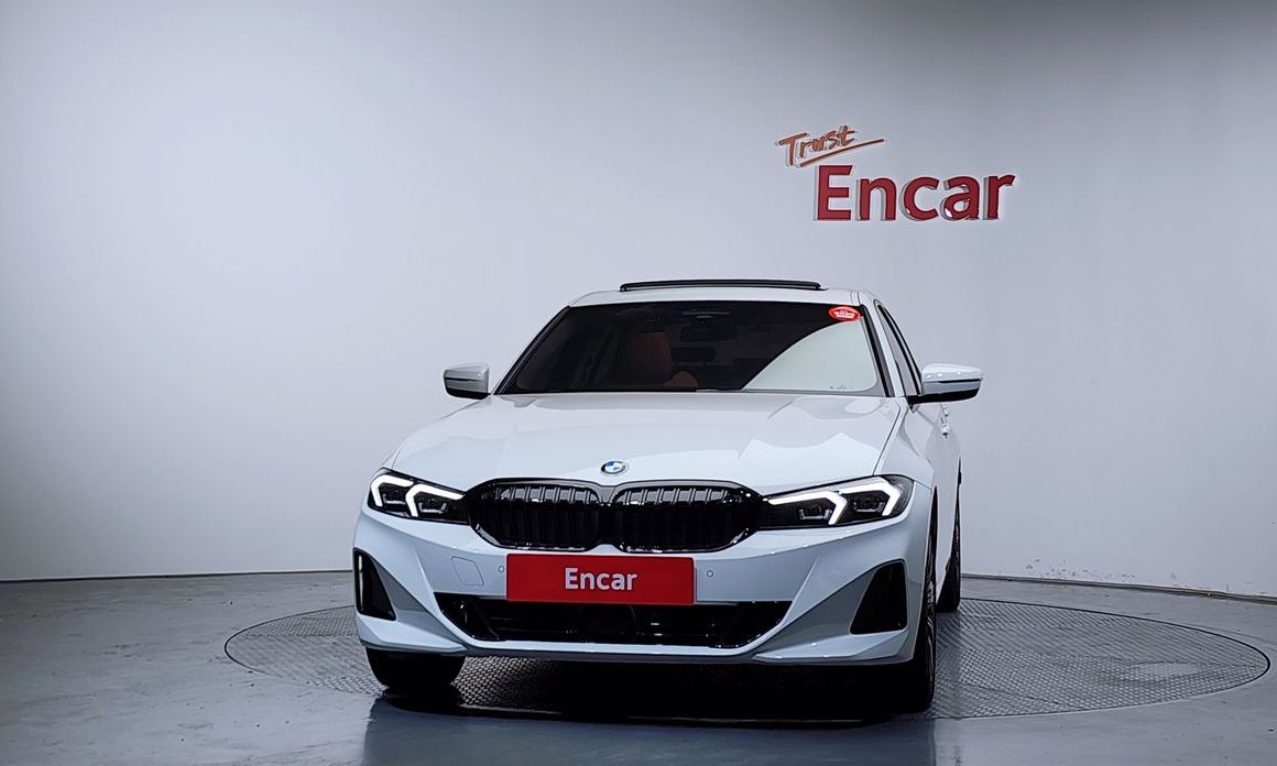 BMW 3-Series 2025