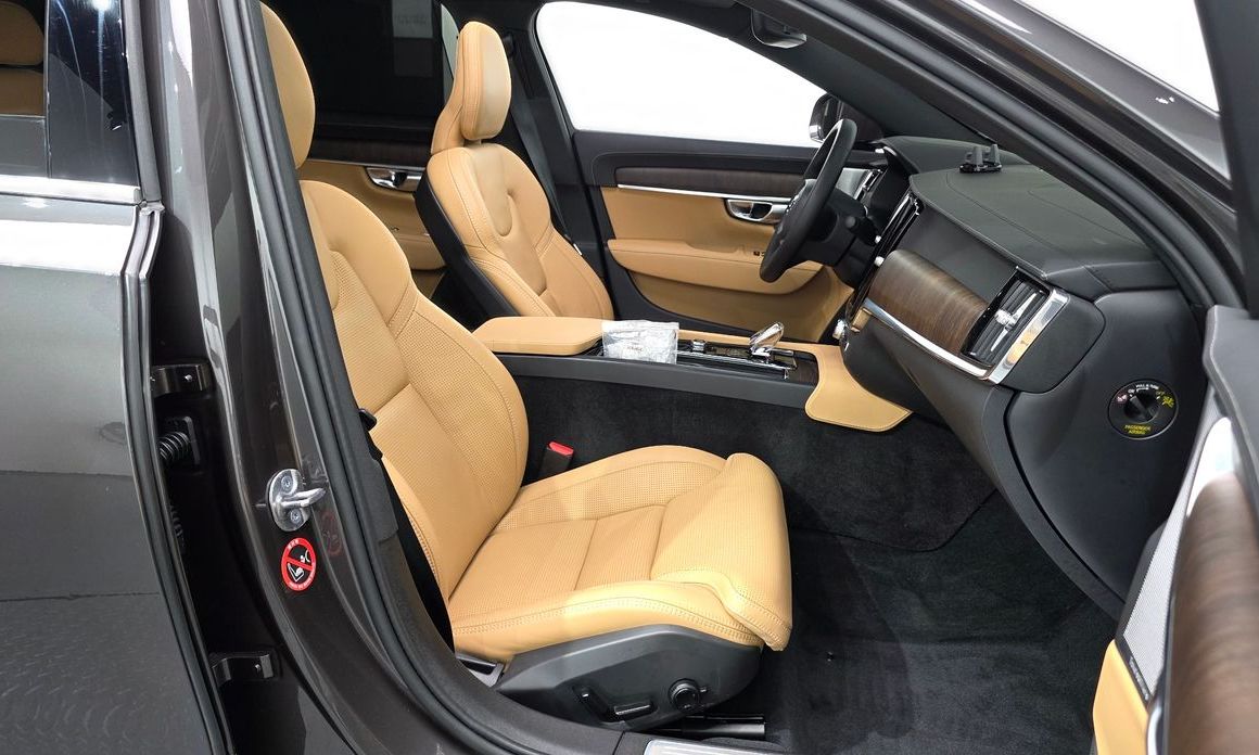 Volvo S90 2023