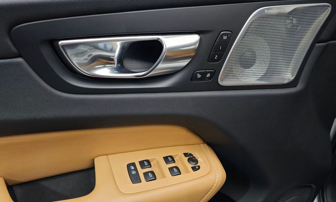 Volvo XC60 2023