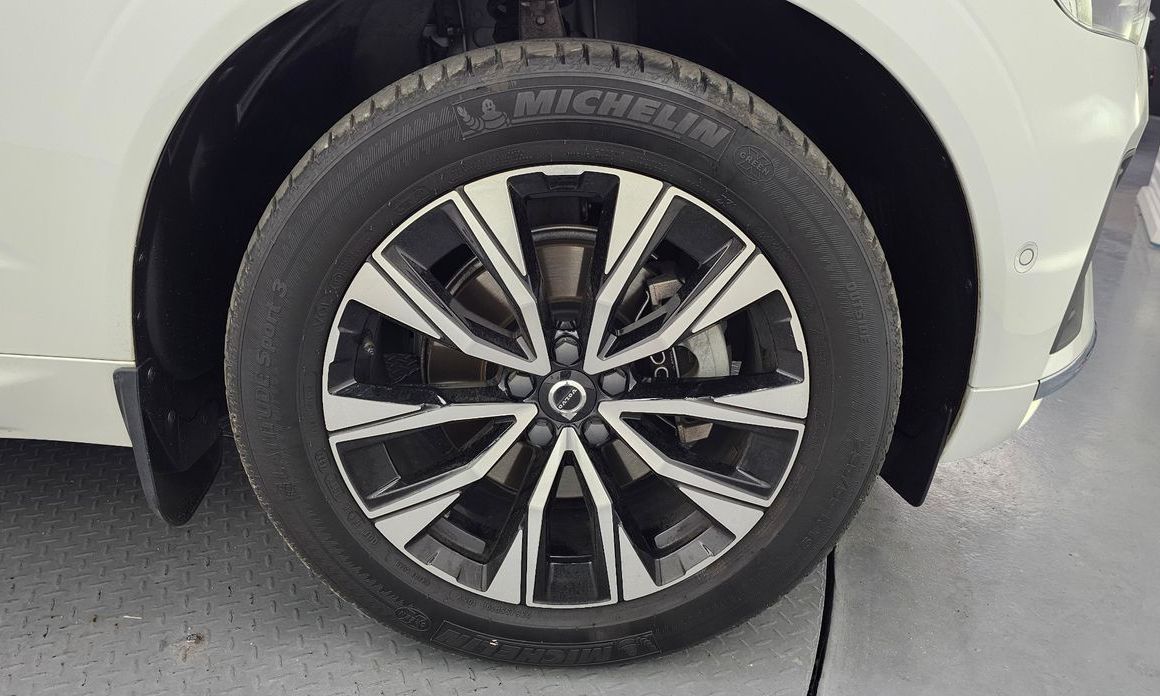 Volvo XC60 2023