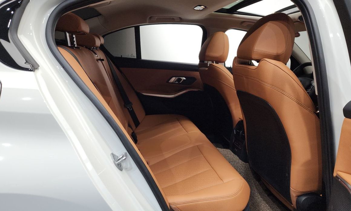 BMW 3-Series 2025