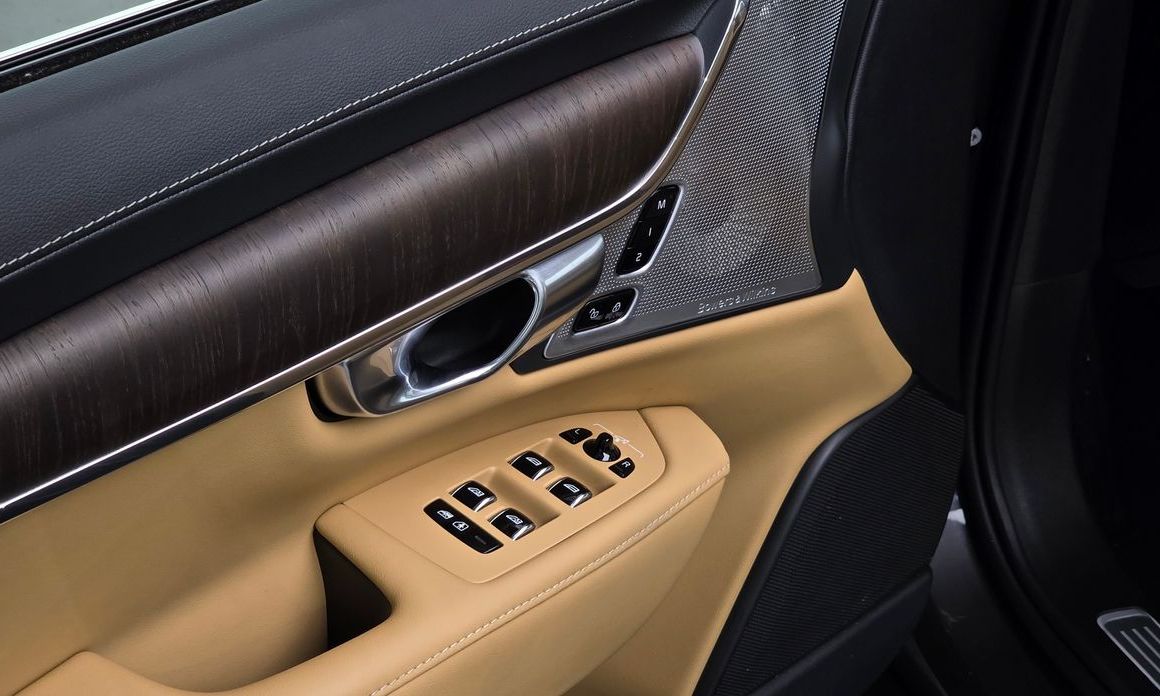 Volvo S90 2023