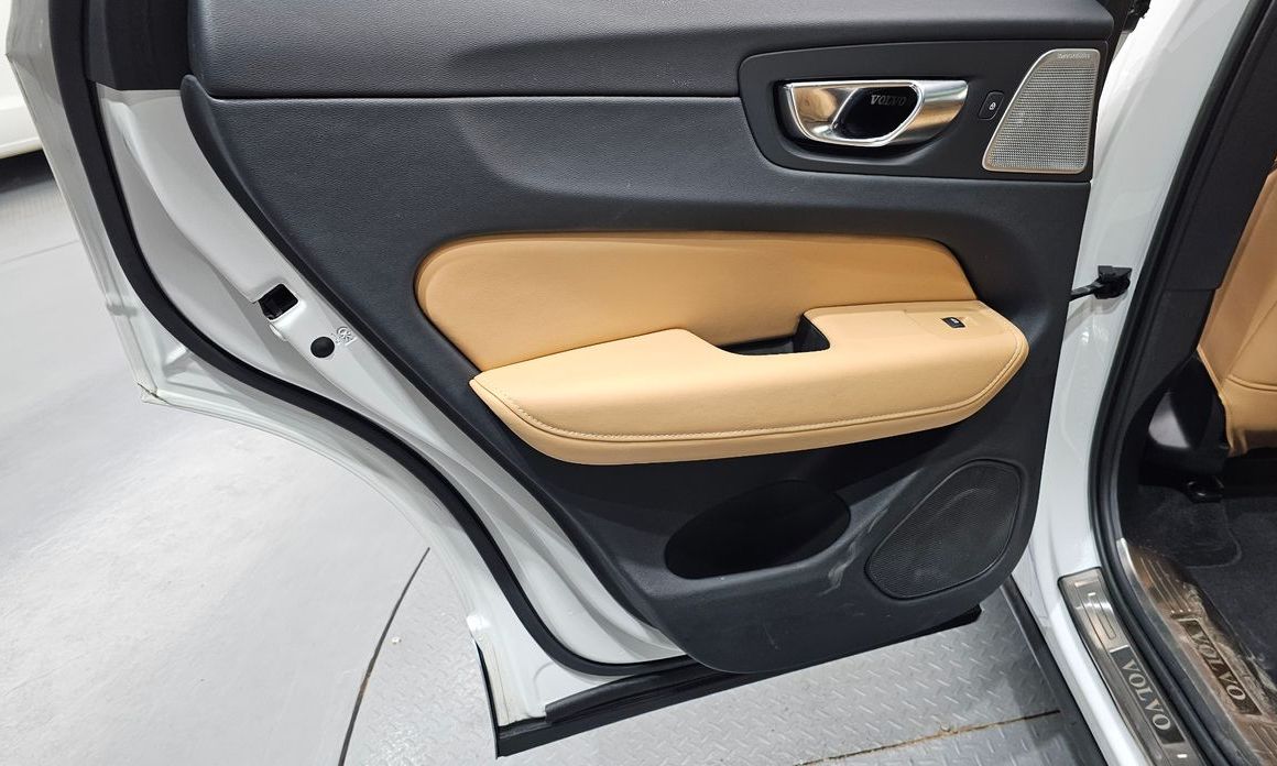 Volvo XC60 2023