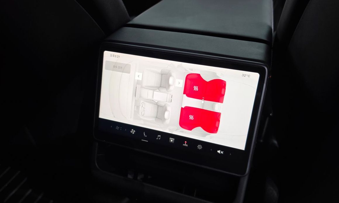 Tesla Model 3 2025