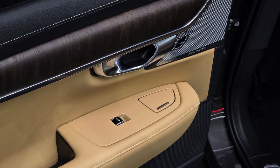 Volvo S90 2023