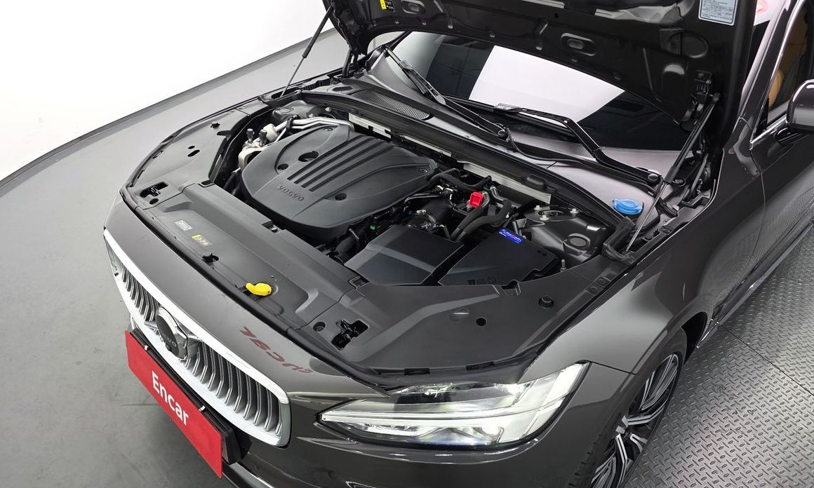 Volvo S90 2023