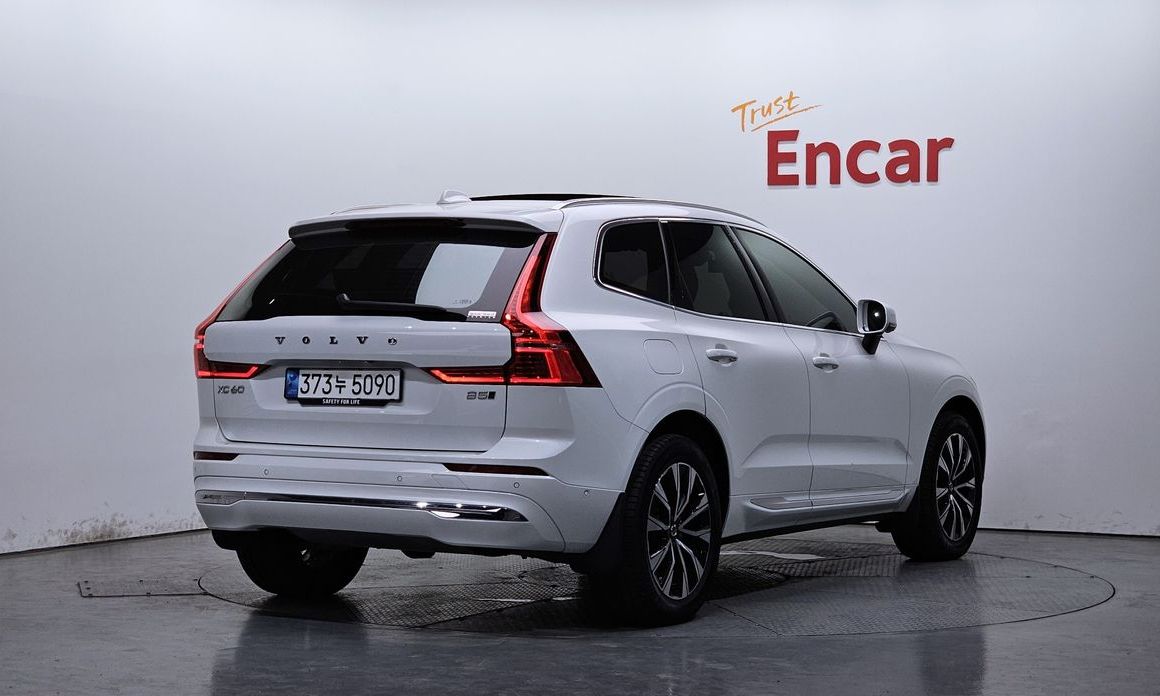 Volvo XC60 2023
