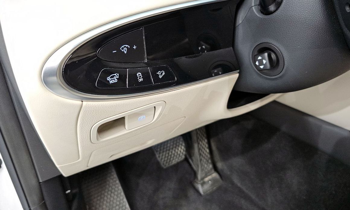 Genesis GV70 2025