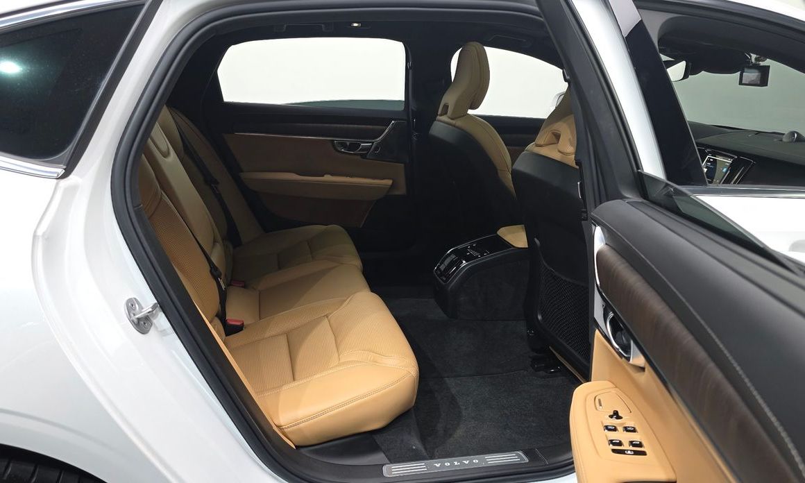 Volvo S90 2024