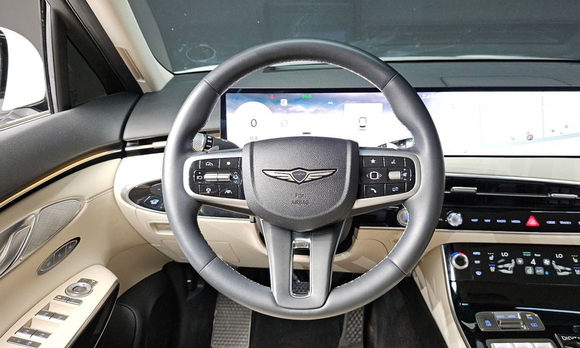 Genesis GV70 2025